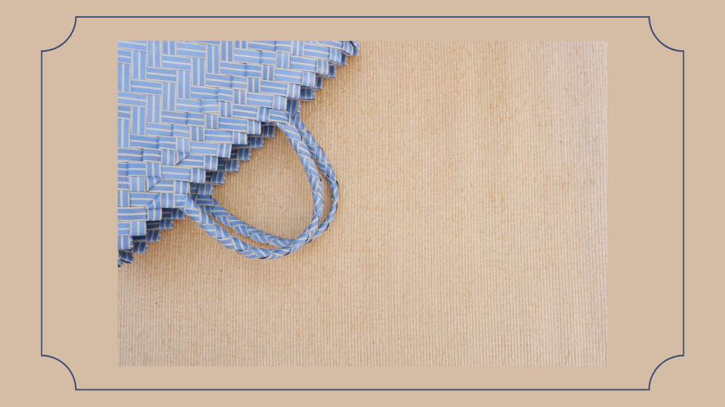 20 Oleh-Oleh Khas Jawa Tengah - Kelezatan Rasa dan Aroma Tradisi 19 Kerajinan Eceng Gondok