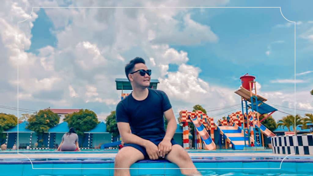 Kolam Renang Bahagia