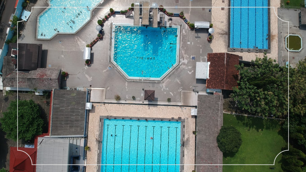 Kolam Renang FIK UNY