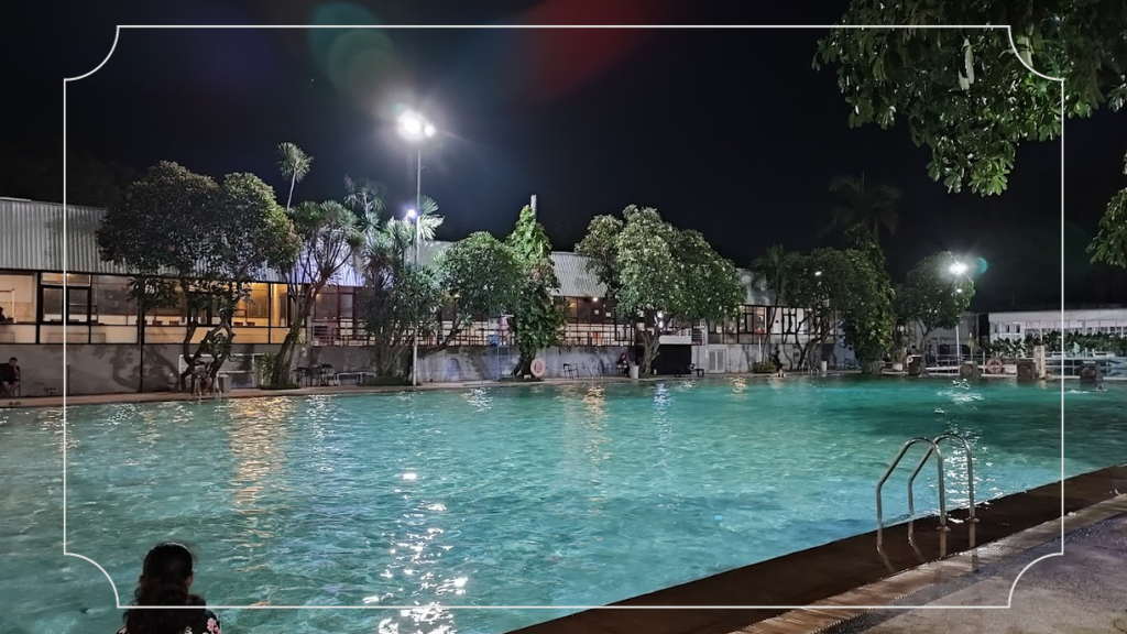 Kolam Renang Graha Residence