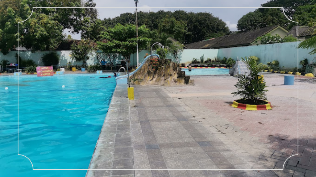 Kolam Renang Hayam Wuruk