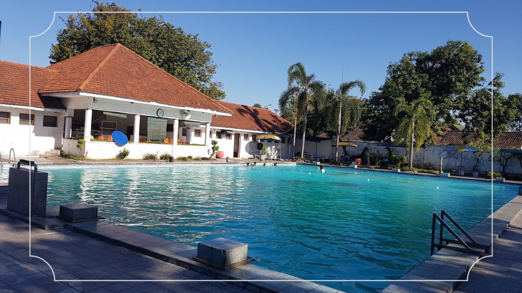 Kolam Renang Hayam Wuruk