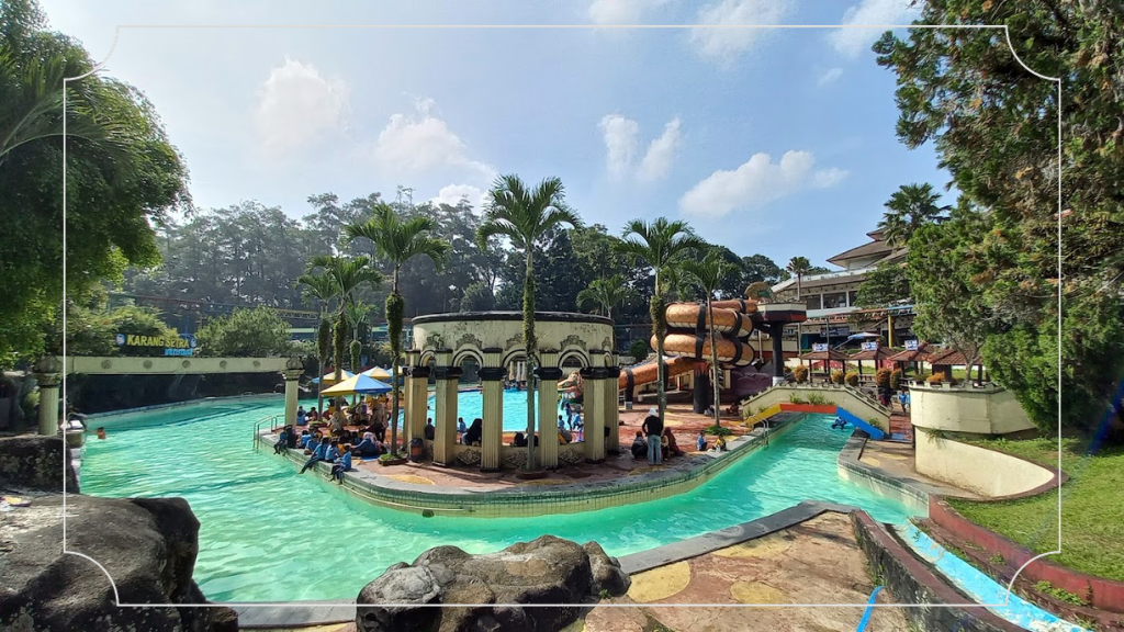 Kolam Renang Karang Setra