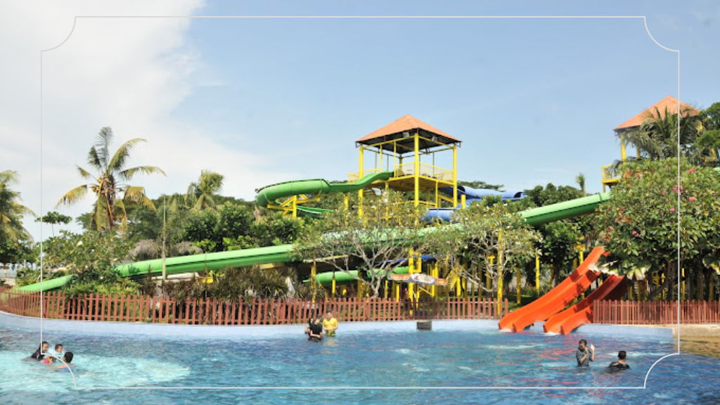 Kolam Renang Pantai Cermin Waterpark