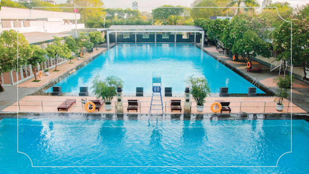 Kolam Renang Primalaras