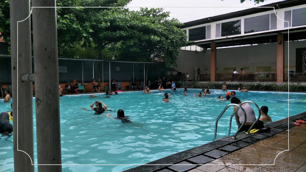 Kolam Renang Primavera