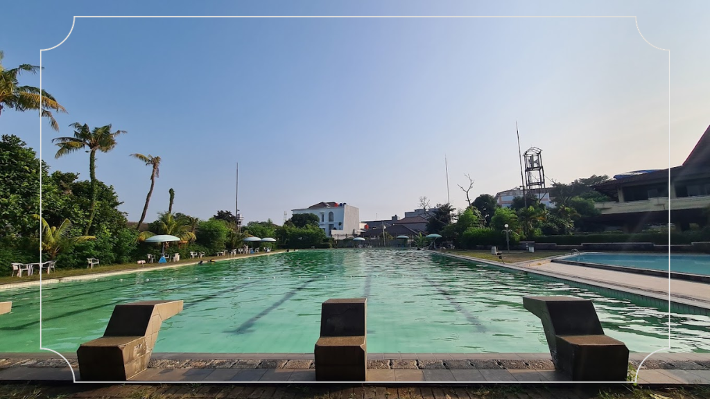 Kolam Renang Taman Alfa Indah