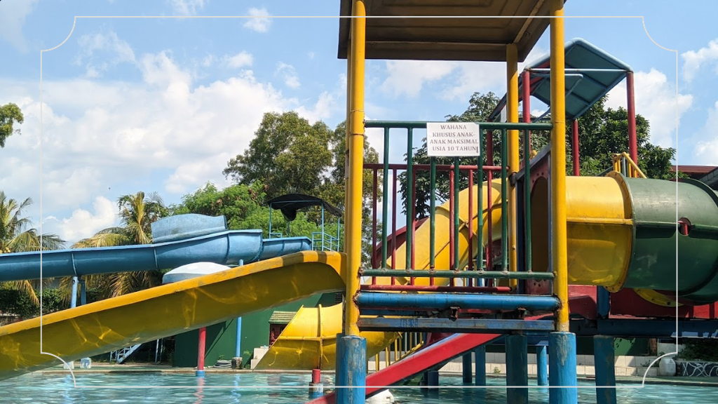 10 Kolam Renang di Depok yang Harus Kamu Kunjungi 5 Kolam Renang Tirtasari Depok