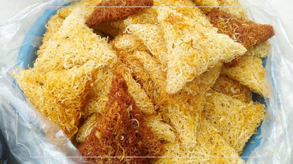 8 Kue Khas Sumatera Barat: Nikmati Ragam Kue Tradisional! 9 Kue Kareh-Kareh