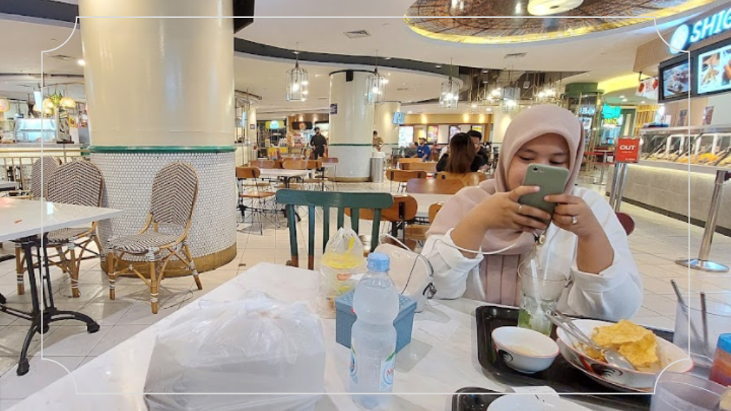 Paragon City Mall Semarang - Jam Buka dan Rute Lokasi 7 Kulineran di Area Mall