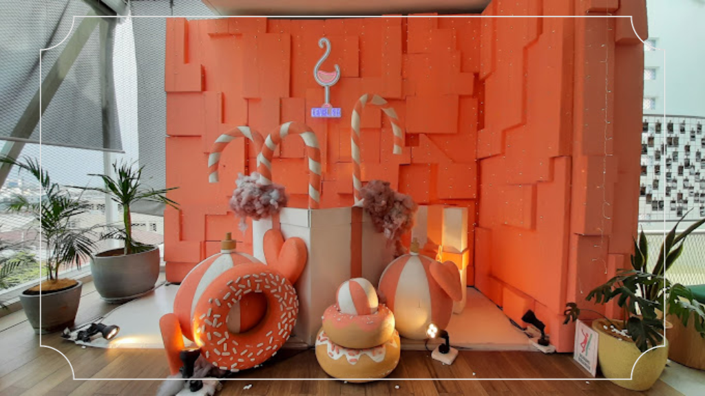 12 Cafe Instagramable di Bandung yang Tidak Boleh Dilewatkan 6 Level Six Cafe & Bar