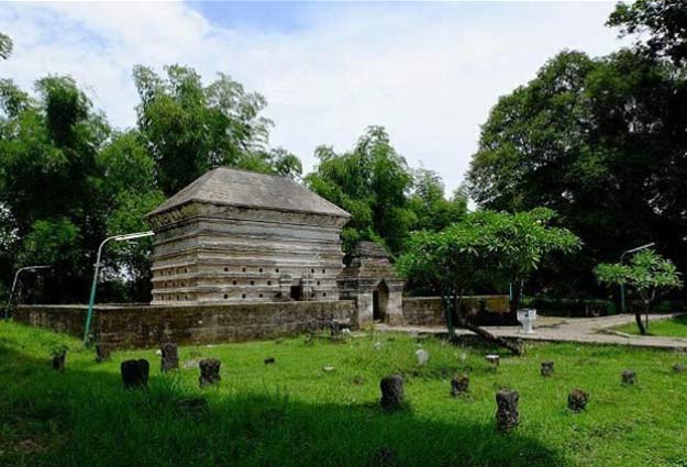 obyek wisata di Gresik terbaru