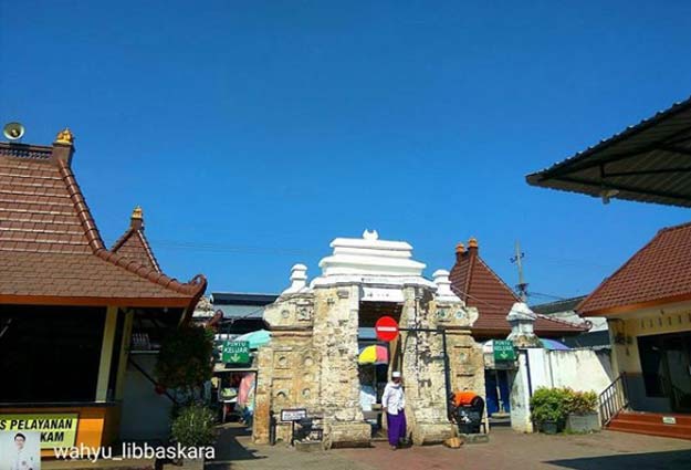 24 Tempat Wisata di Tuban Terbaru 10