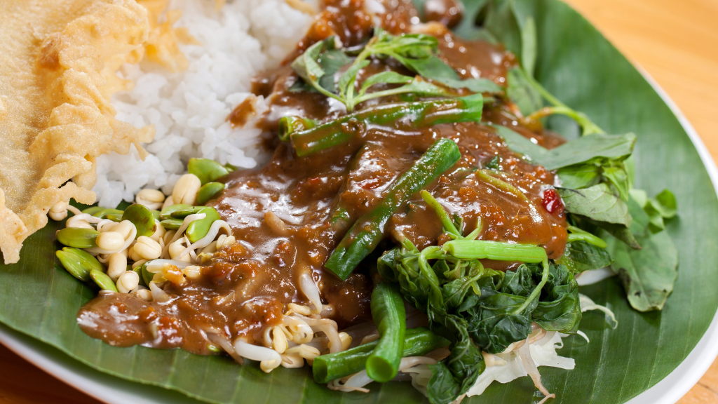 Makanan khas Jawa Tengah