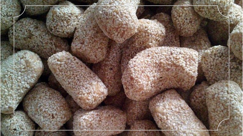 20 Oleh-Oleh Khas Jawa Tengah - Kelezatan Rasa dan Aroma Tradisi 10 Manco