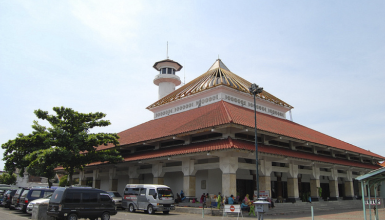 Masjid Agung Sunan Ampel