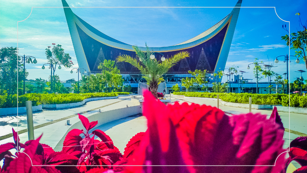 Wisata Sumatera Barat Masjid Raya Sumatera Barat