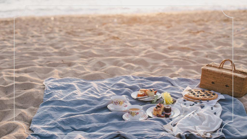 Membawa Minuman dan Cemilan