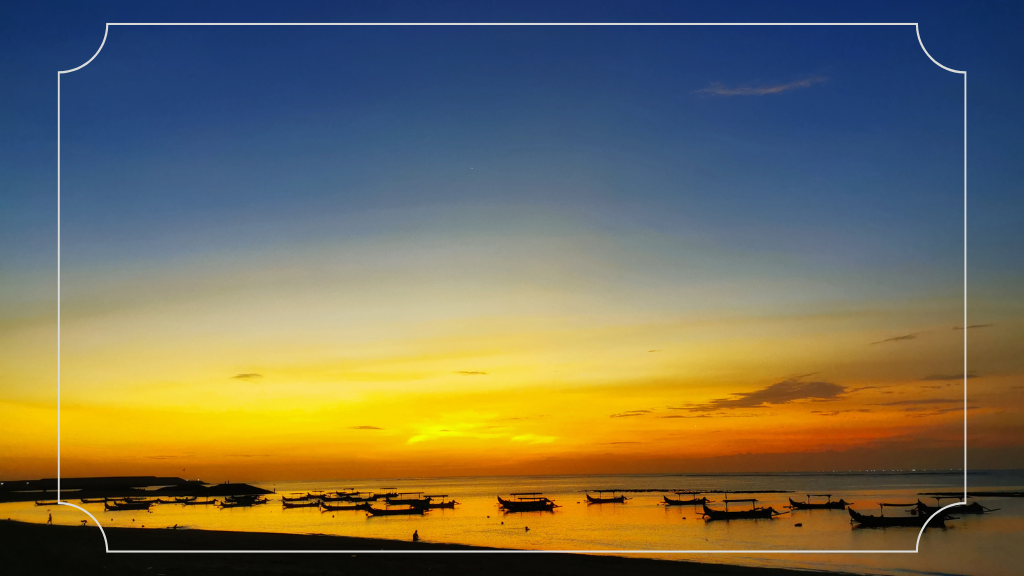 Menikmati Keindahan Pantai yang Tenang