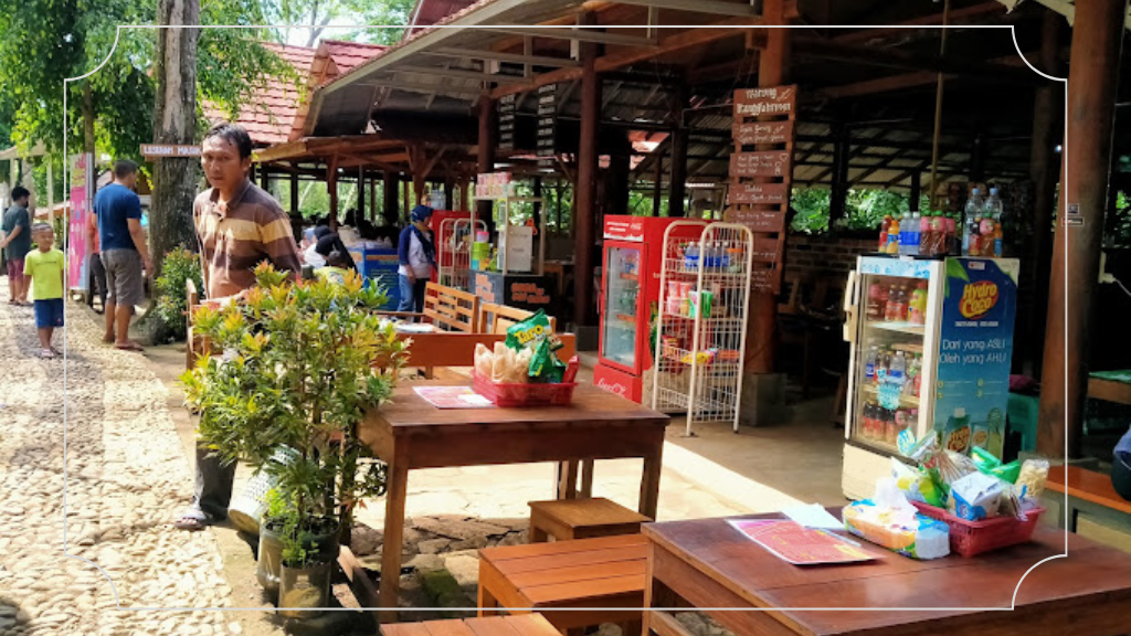 Menikmati Kuliner Khas