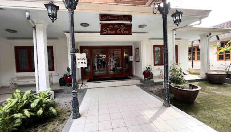 Museum Batik Danar Hadi