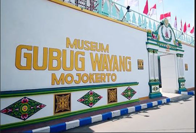 tempat menarik di Mojokerto