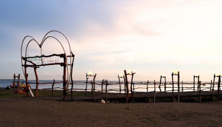 Pantai Akkarena