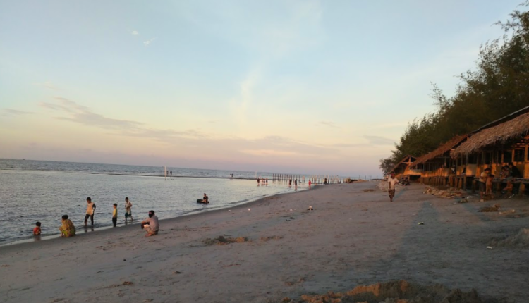Pantai Bali Lestari