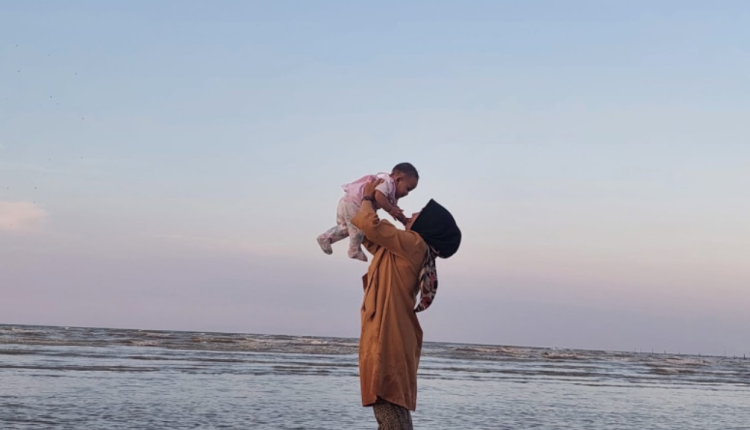 Pantai Cemara Tuban Jatim