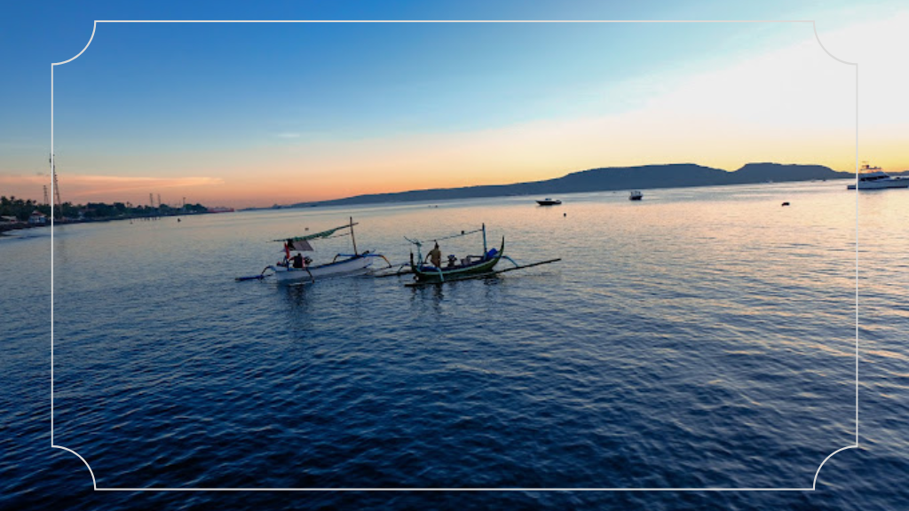 Pantai Dermaga Cinta