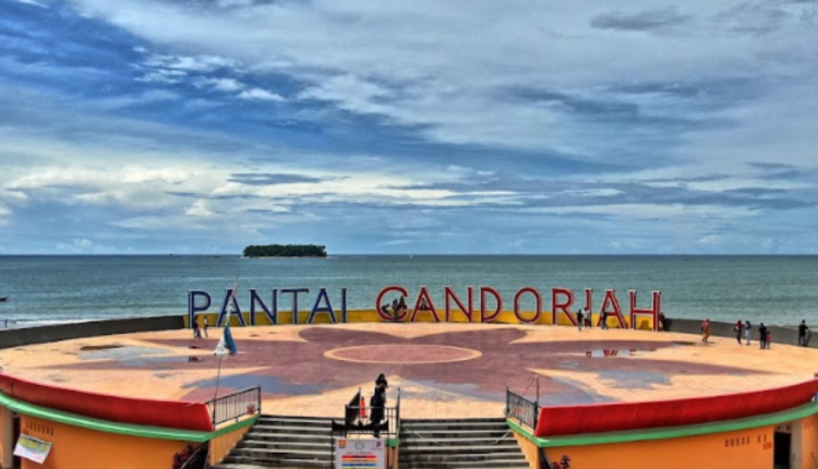 Pantai Gandoriah Sumatera Barat
