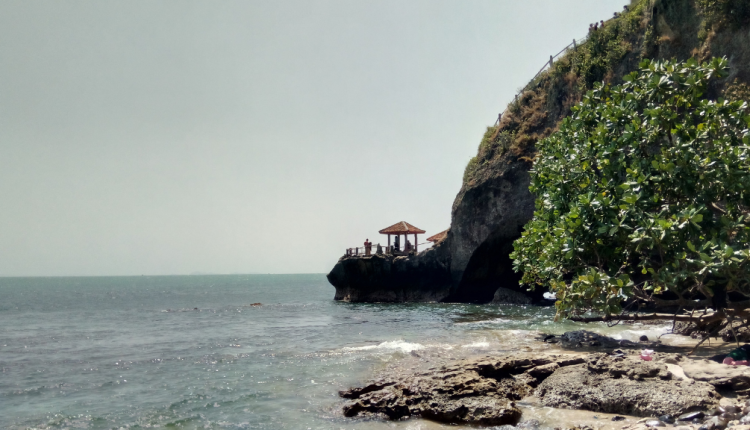 Pantai Karang Bolong Anyer