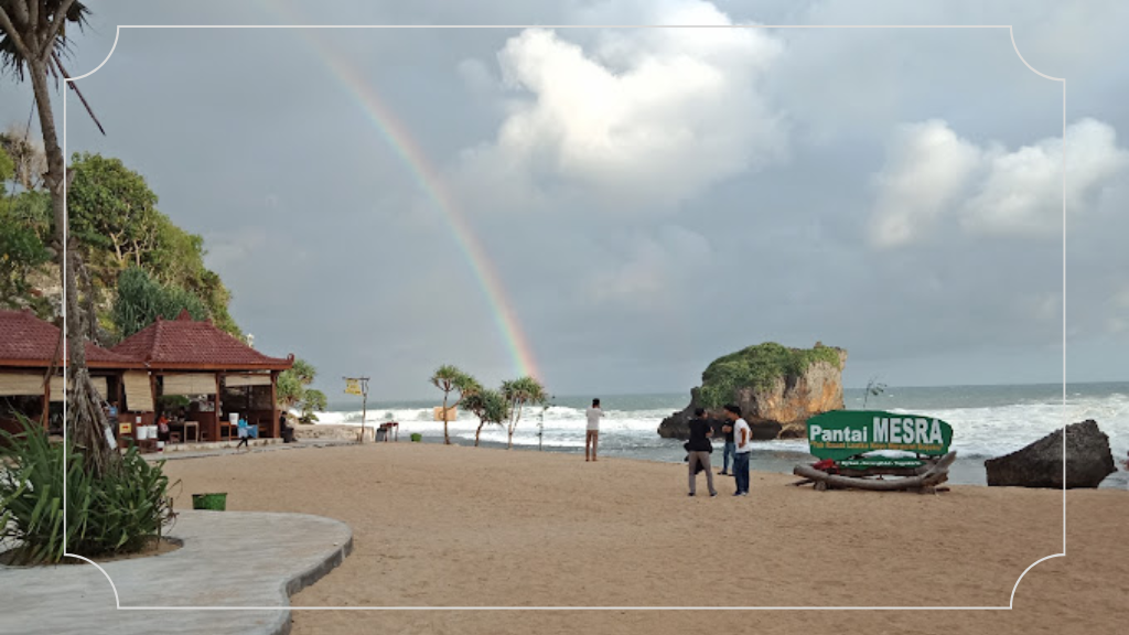 Pantai Ngrawe (MESRA)