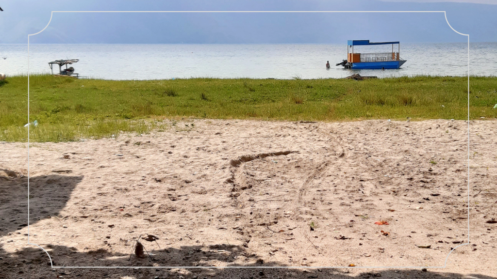 Pantai Parbaba Samosir