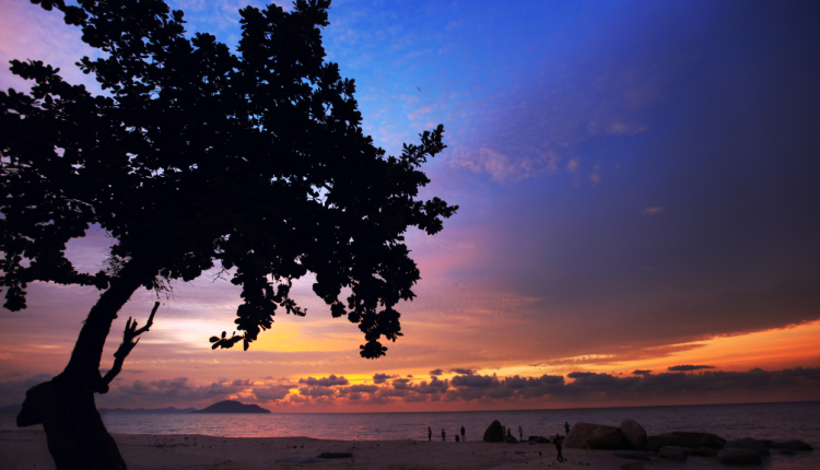Pantai Pasir Panjang Singkawang