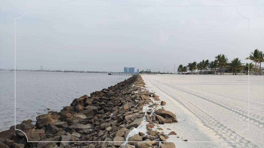 Pantai Pasir Putih PIK 2