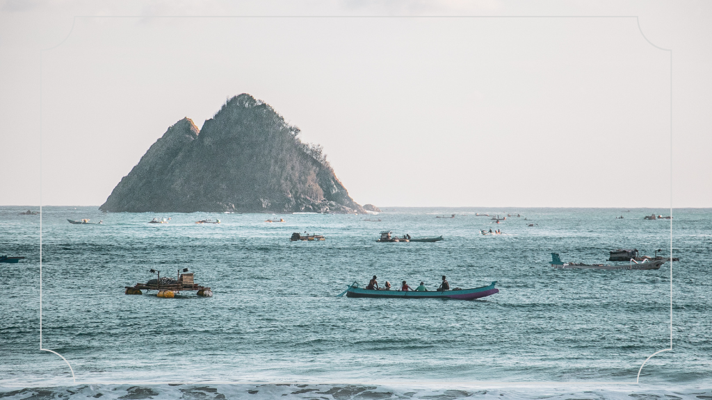 17 Tempat Liburan di Lombok yang Paling Menarik 14 Pantai Selong Belanak