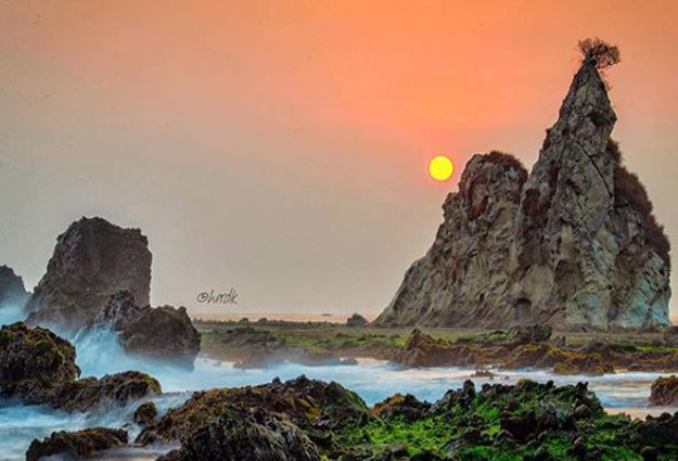 18 Tempat Wisata di Lebak Terbaru 18 pantai terindah di Lebak