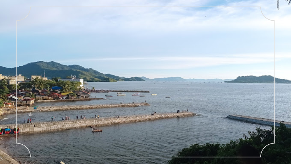 13 Tempat Wisata di Sibolga yang Terbaik untuk Liburan Kamu 6 Pantai Ujung Sibolga (PAJUS) Tempat Wisata di Sibolga