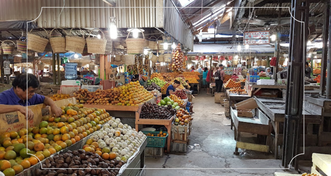 Rekomendasi Tempat Wisata di Berastagi yang Wajib Dikunjungi 2 Pasar Buah Berastagi