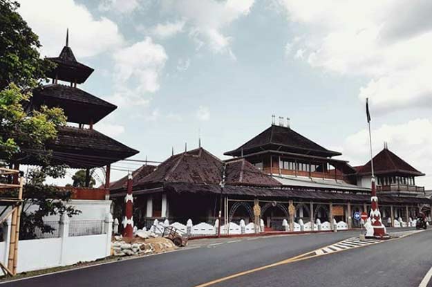 Paseban Tri Panca Tunggal