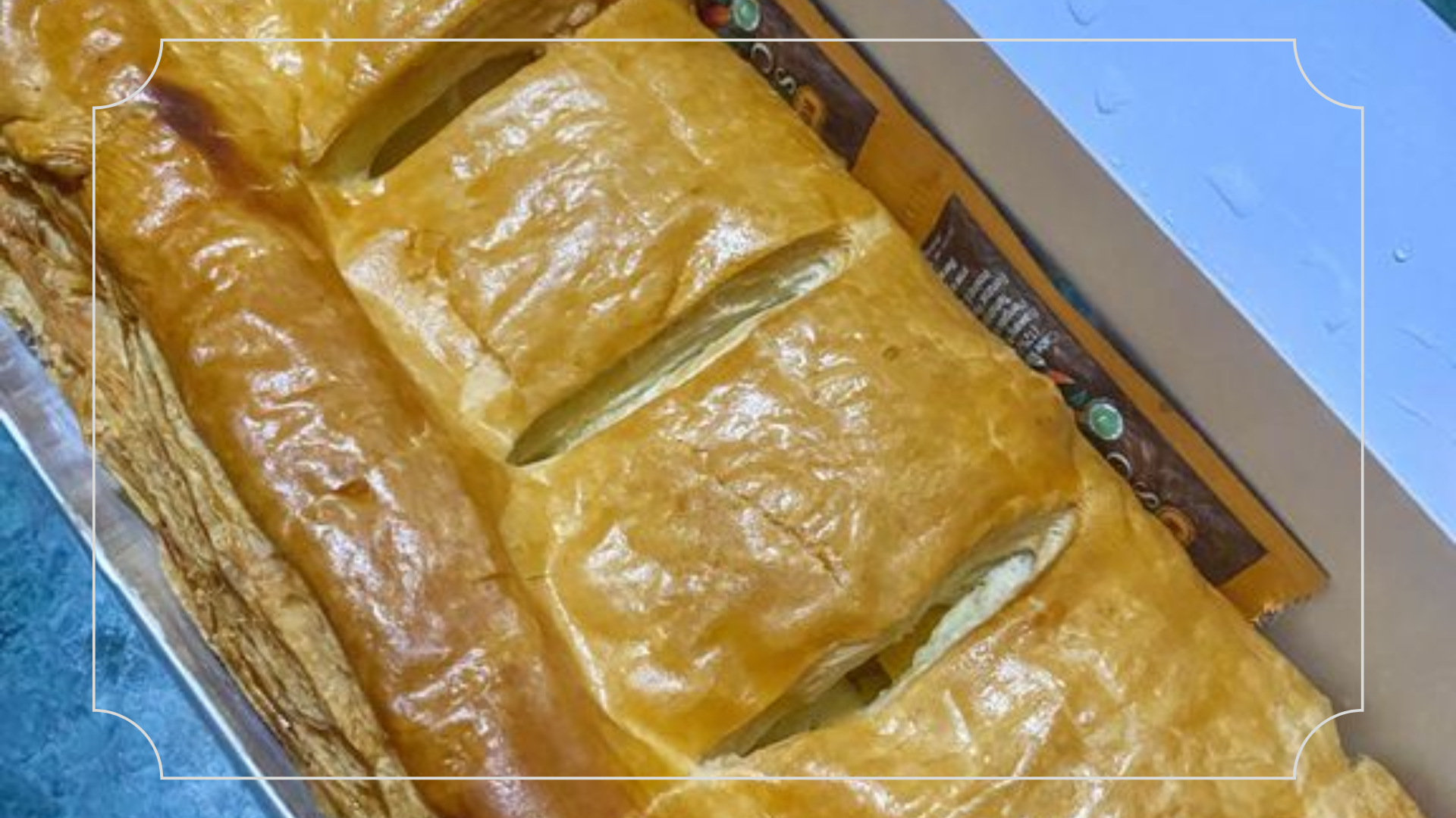 23 Oleh-Oleh Khas Bandung yang Terkenal dan Murah 8 Prima Rasa Picnic Roll