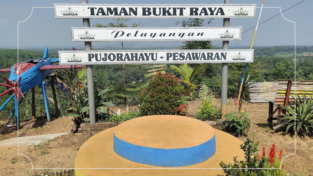 Puncak Desa Wisata Pujorahayu