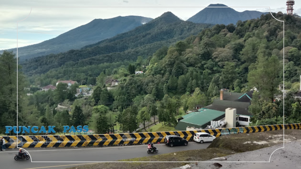 Puncak Pass