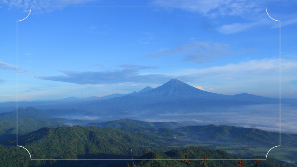21 Wisata Alam di Jogja, Eksplorasi Keindahan Alami Yogyakarta 9 Puncak Suroloyo