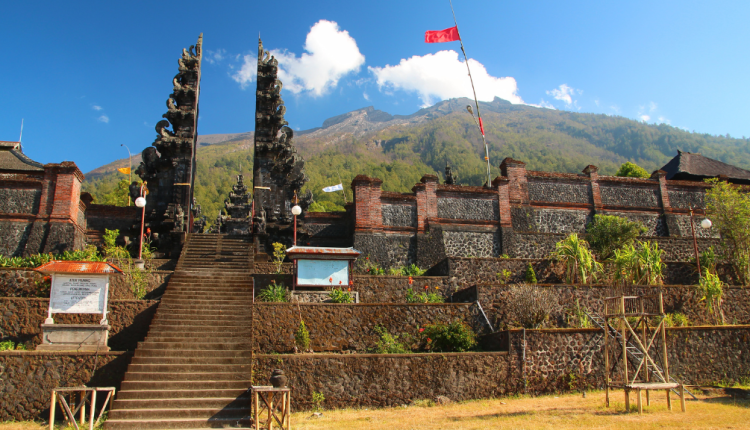 Pura Pasar Agung Sebudi
