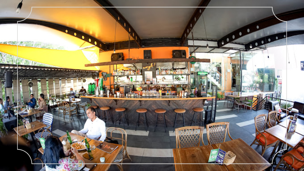 Cafe Live Music Semarang, Tempat Nongkrong Asik untuk Pecinta Musik 9 RV cafe 24 hours & Swingle Bar