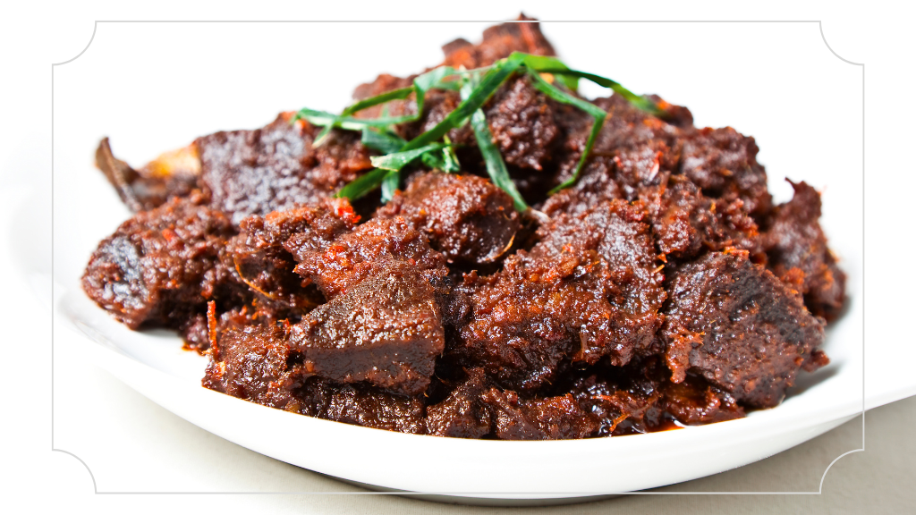 Rekomendasi Kuliner yang Wajib Dicoba Saat ke Pantai Air Manis Padang