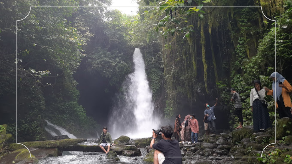 Air Terjun Telunjuk Raung - Sejarah, Harga Tiket Masuk & Fasilitas 2 Sejarah Air Terjun Telunjuk Raung