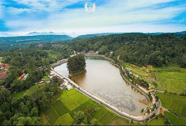 Tempat Liburan di Purwakarta